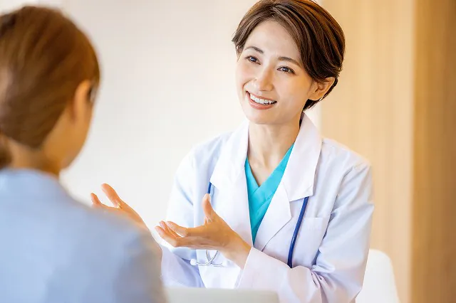 女性医師による検査