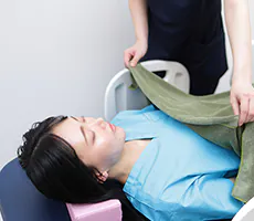眠った状態で受けられる胃カメラ・大腸カメラ