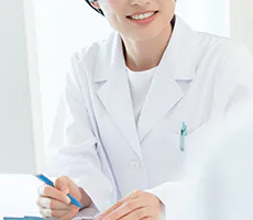 女性医師による検査に対応